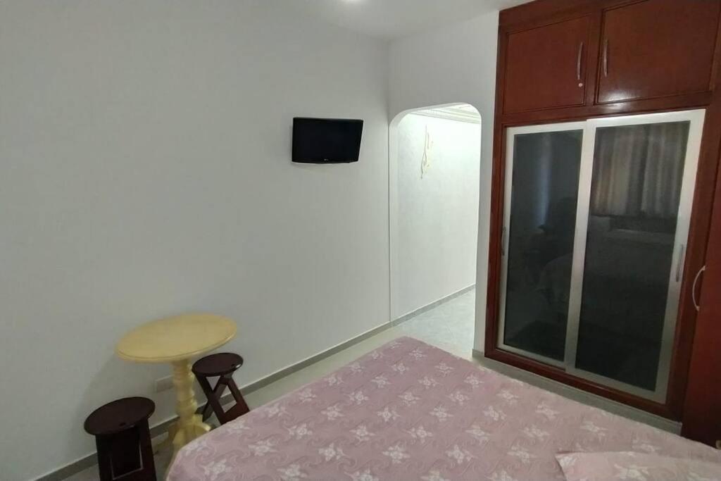 Lindo Flat Em Aguas De Lindoia Águas de Lindóia Екстериор снимка